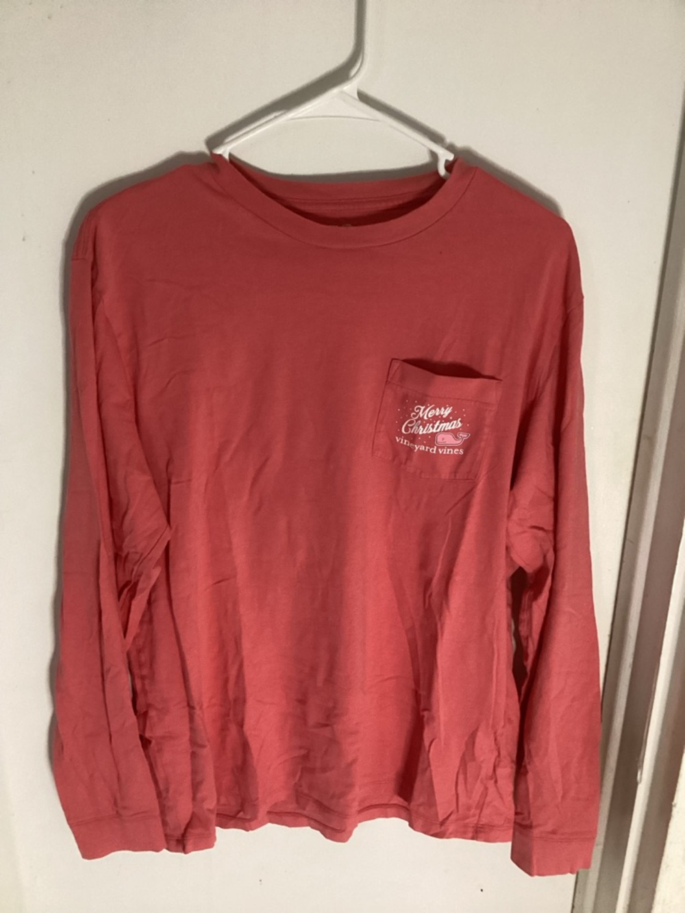 Vineyard Vines Coral 'Merry Christmas' Pocket Tee